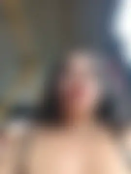 חדר צ'אט בשידור חי של Yaya_paid
