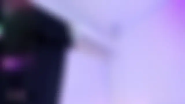 غرفة دردشة bigboobs_violeta المباشرة