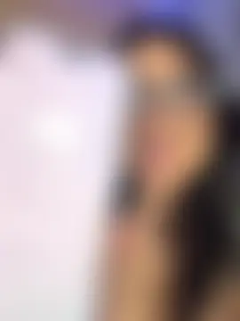غرفة دردشة Michelle_Zoe المباشرة