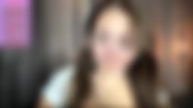 LoraDavi Adlı Modelin Canlı Sohbet Odası