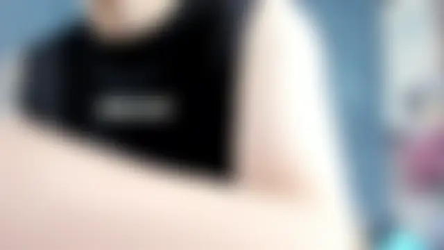 Megan_Thompson_'s Live Chat Room