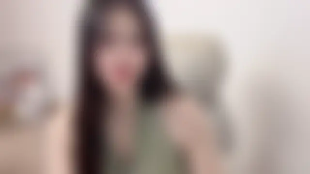 חדר צ'אט בשידור חי של suki-1