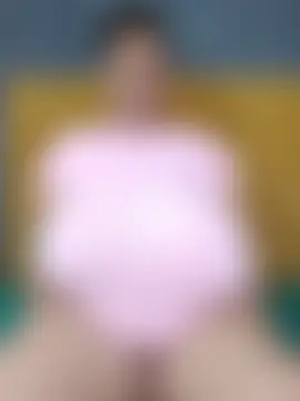 HugeTitisxx's Webcam Show
