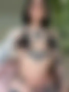 ห้องแชทสดของ TattedBaddiewithaFatty