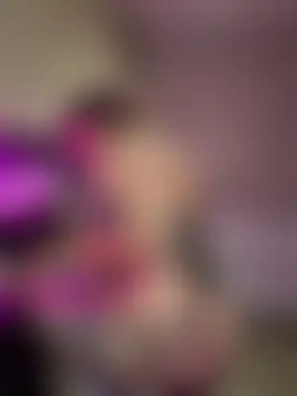 sarahpearlx élő chatszobája