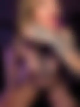 sarahpearlx – Naživo chatovacia miestnosť