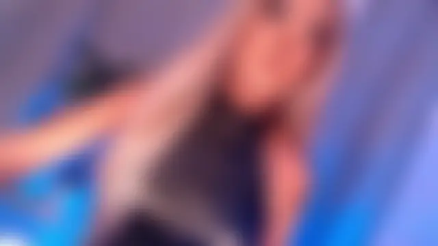 הופעת וובקאם של MissCalista_