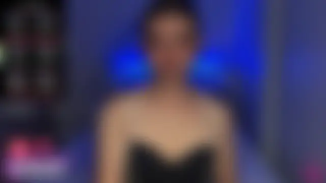 SugarTemptationX: διαδικτυακό σόου στην κάμερα