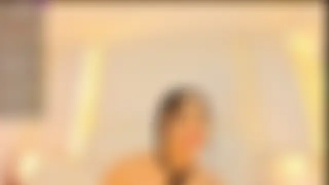 SalomeeBell's Webcam Show