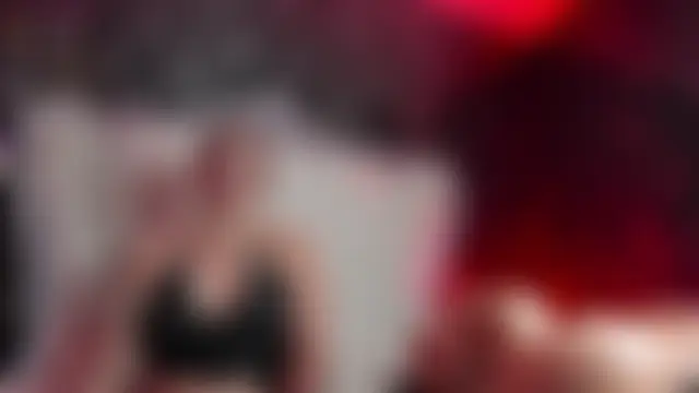 XXX chat uživo modela MirandaSould
