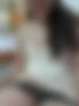 Ariana-Vyのライブチャットルーム