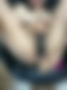 عرض كام Lee_Ahn