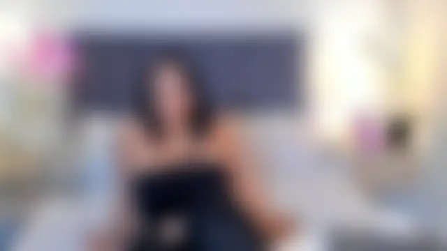 Pokój czatu na żywo – Camila_Bustamante