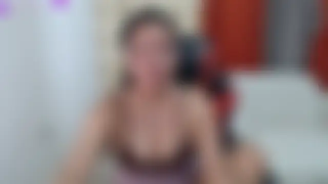 Lara_Sung: δωμάτιο απευθείας συνομιλίας