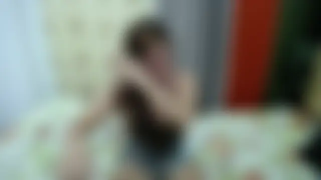 Lara_Sung Ruang Obrolan Langsung