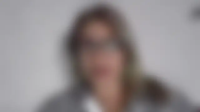 Phòng Chat Trực Tiếp fox_red_lady7