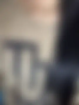 Yiyina_17 Adlı Modelin Canlı Sohbet Odası