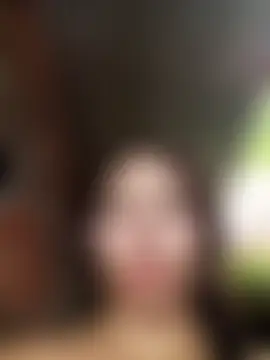 Rous-squir's Live Chat Room