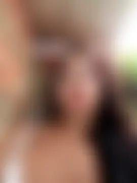 غرفة دردشة Rous-squir المباشرة