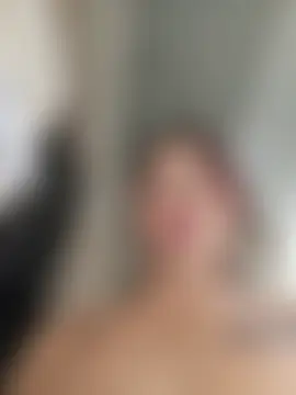 Chat soba uživo modela Rous-squir