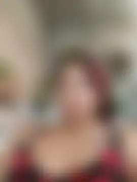 Živá chatovací místnost Rous-squir