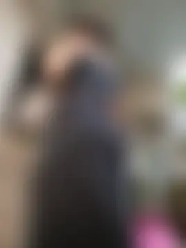 Rous-squir Adlı Modelin Canlı Sohbet Odası