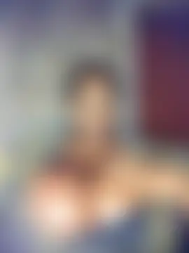 queenbusty – Naživo chatovacia miestnosť