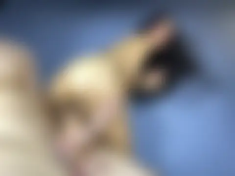 Naia_and_Alex Show in webcam
