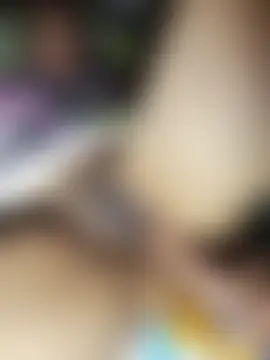 IVONNE_COLLINS33's Live Chat Room