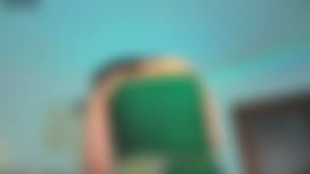 Little_mia__ Adlı Modelin Canlı Sohbet Odası