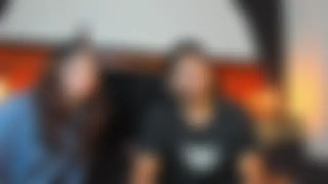 ห้องแชทสดของ CuteButHarder