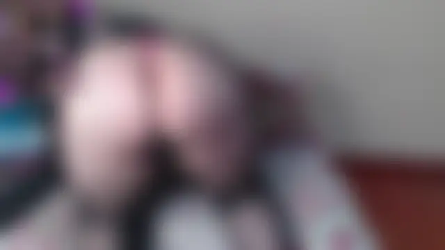 צ'אט XXX בשידור חי של evangeline_lover