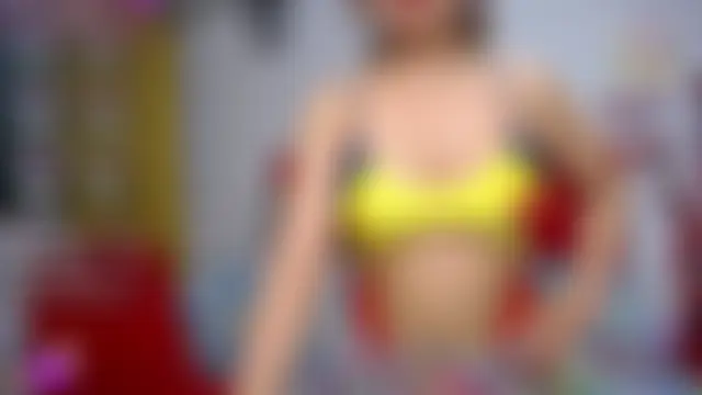 thalia_mills19 Adlı Modelin Canlı Sohbet Odası