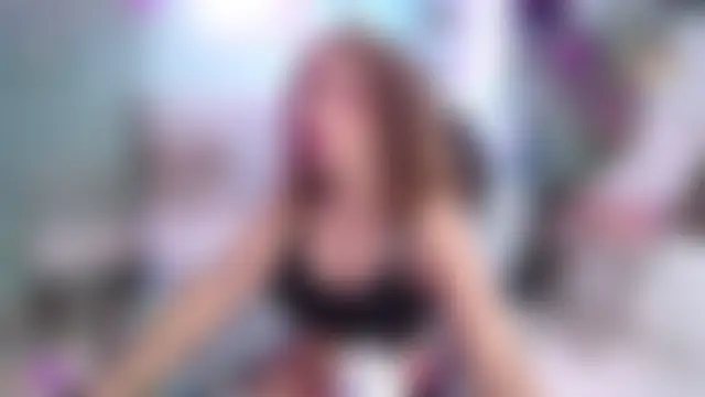 thalia_mills19 Adlı Modelin Canlı XXX Sohbeti