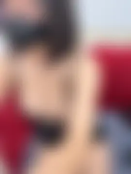 غرفة دردشة kim_regina المباشرة