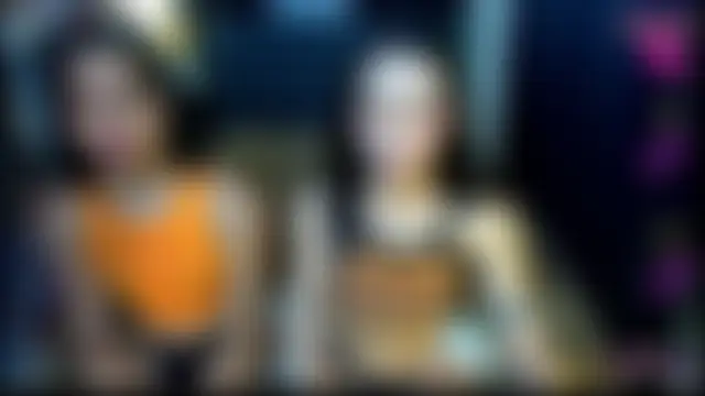 bellamoonlightX webcam show