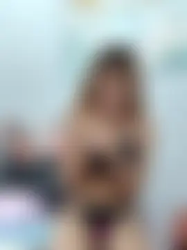 Sexxie_Ella22: δωμάτιο απευθείας συνομιλίας