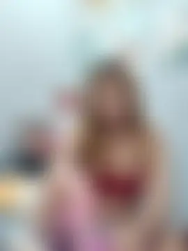 Sexxie_Ella22 现场聊天室
