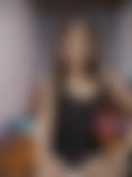 Ella_sayieee-squirter 现场XXX聊天
