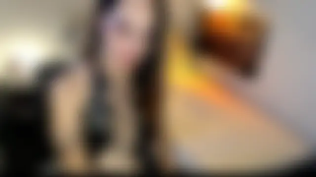 NinaDOM4CUM webkamerás műsora