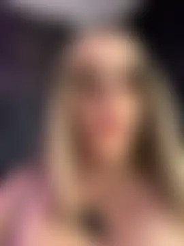 Pokój czatu na żywo – CurvyLust_x