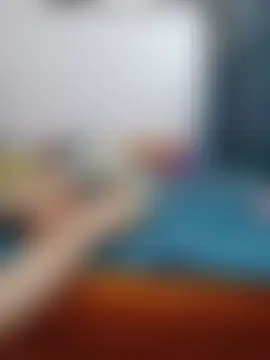 Linda-yiyi Live chatroom