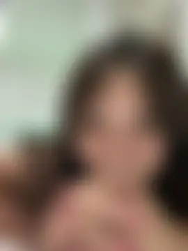 Danielaeliana's Live Chat Room