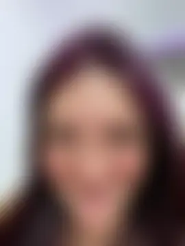 Phòng Chat Trực Tiếp Danielaeliana