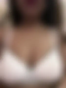 Cute-Ananyaa Live chatroom