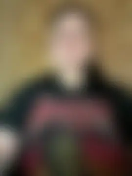 CassieLazy – Naživo chatovacia miestnosť