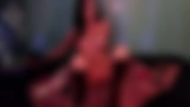xEllieDarlin 现场XXX聊天