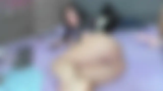 oriana_olsen élő chatszobája
