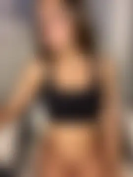 Isabella18_pinkのライブチャットルーム