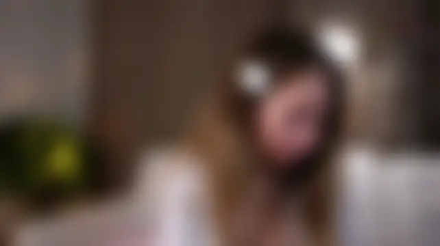 הופעת וובקאם של JaclynAronow